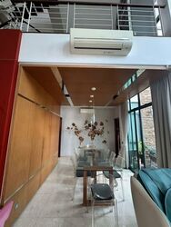 Kew Drive (D16), Terrace #566529221